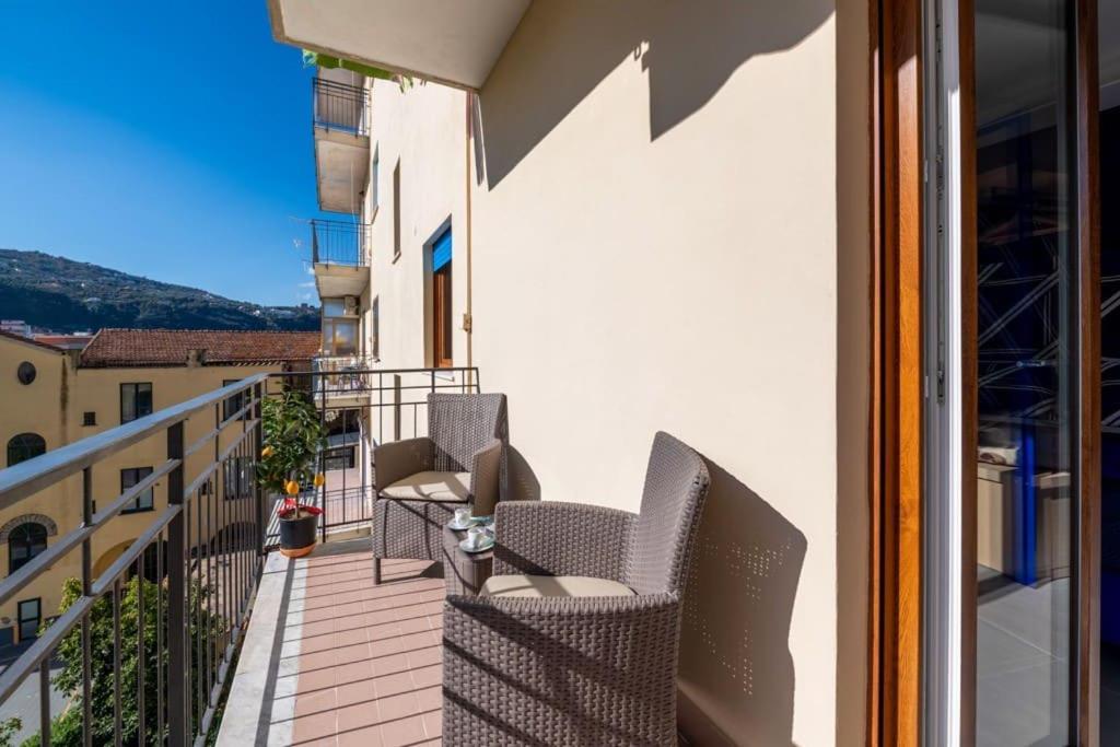 Sorrentovibes - Two Bedrooms New Family Home In Sorrento Center Exterior photo